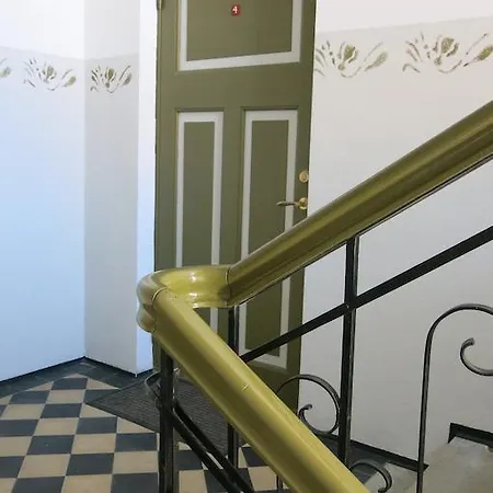 Near City Center Apartamento